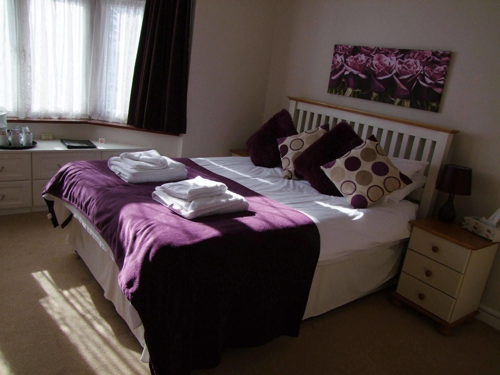 Eden End Guest House Hockley Heath Bagian luar foto