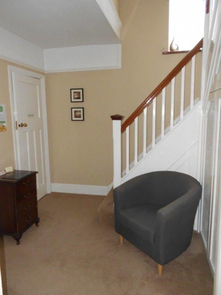 Eden End Guest House Hockley Heath Bagian luar foto